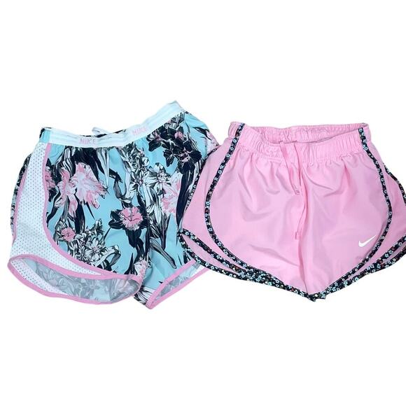 Nike Size XS Lot of 2 Shorts Floral Pink Pull On Running Gym Athletic Womens - Picture 1 of 5